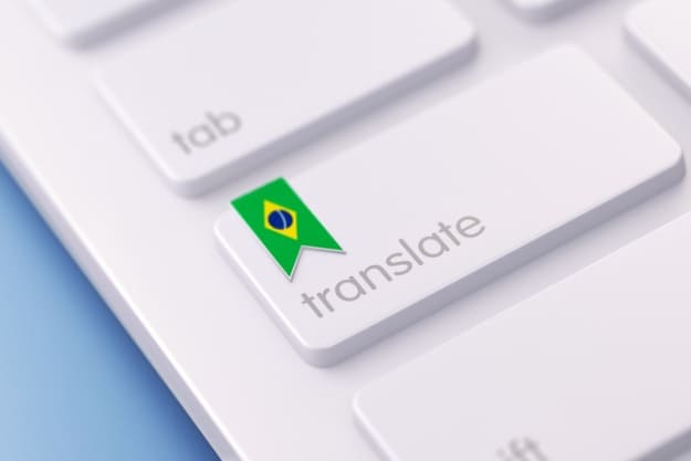 Teclado de tradução para o português BR.